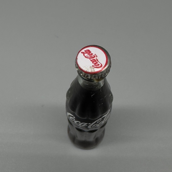 Vintage miniature coca cola glass bottles RARE - Picture 8 of 8